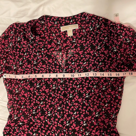 Michael Kors Belted Printed Midi Dress - Picture 16 of 16